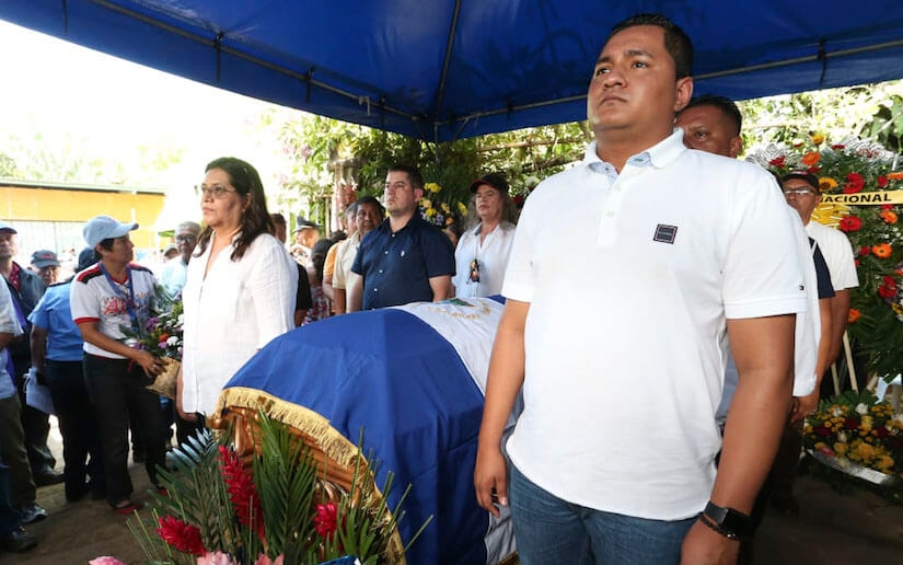homenaje-postumo-policia-luis-alexander-mendieta